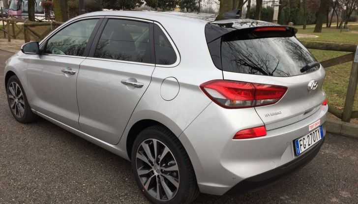Nuova Hyundai i30, la prova su strada del T-GDI da 140CV - Foto 7 di 22