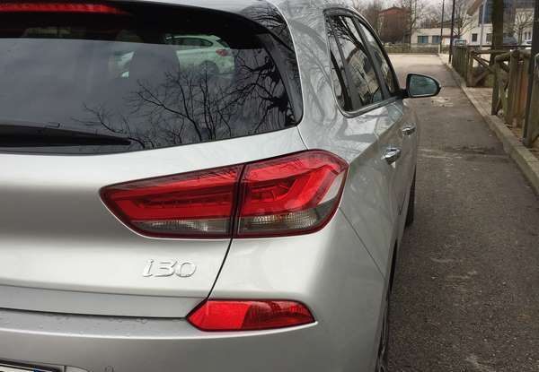 Nuova Hyundai i30, la prova su strada del T-GDI da 140CV - Foto 10 di 22