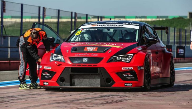 Seat Leon Cupra ST provata in pista a Franciacorta - Foto 38 di 57