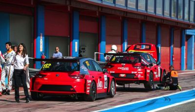 Seat Leon Cupra ST provata in pista a Franciacorta