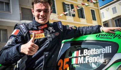 Luca Bottarelli in testa al Peugeot Competition TOP 208