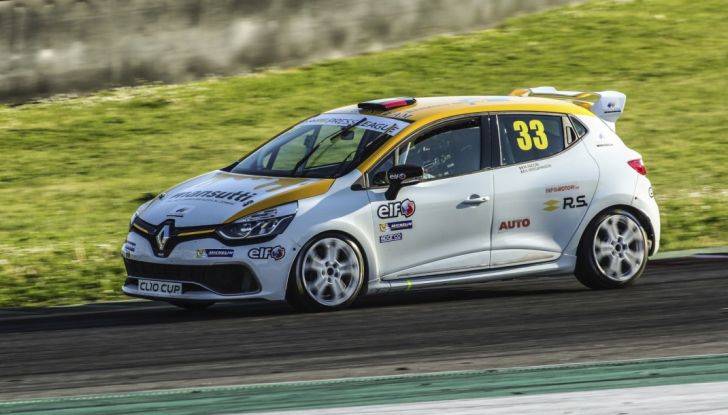 Renault Clio Cup 2018, dopo la vittoria 2017 Infomotori torna in pista alla Press League - Foto 20 di 32