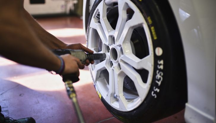 Renault Clio Cup 2018, dopo la vittoria 2017 Infomotori torna in pista alla Press League - Foto 11 di 32