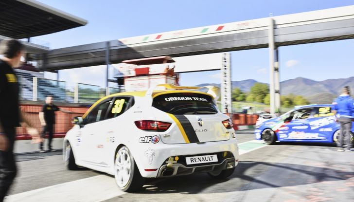 Renault Clio Cup 2018, dopo la vittoria 2017 Infomotori torna in pista alla Press League - Foto 8 di 32
