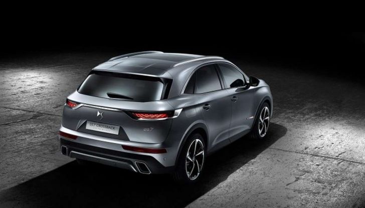 DS 7 Crossback “La Premiere”, consegnato il primo esemplare - Foto 2 di 10