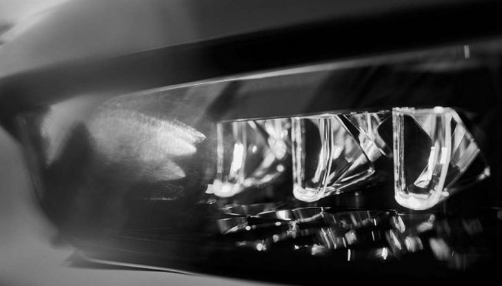 DS 7 Crossback “La Premiere”, consegnato il primo esemplare - Foto 8 di 10