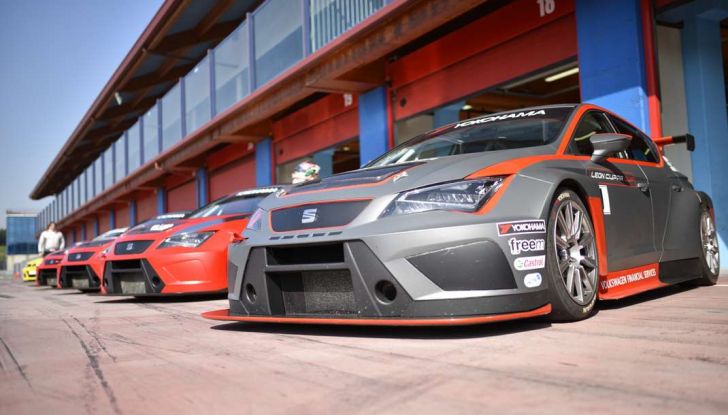Seat Leon Cupra ST provata in pista a Franciacorta - Foto 56 di 57