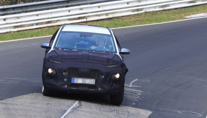 Hyundai Kona, il nuovo SUV compatto per Italia ed Europa - Foto 3 di 10