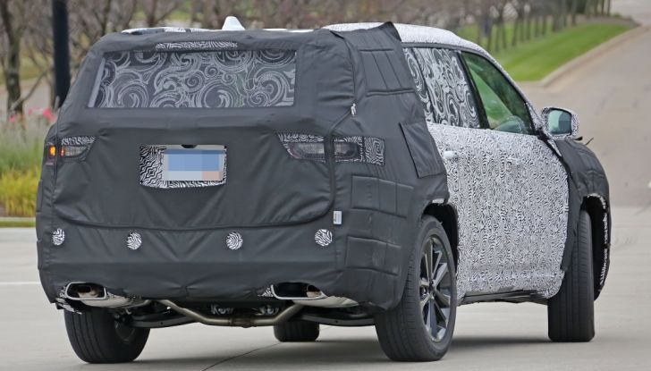 Jeep Yuntu Concept, il SUV Ibrido che porterà il Plug-in a Fiat - Foto 8 di 22