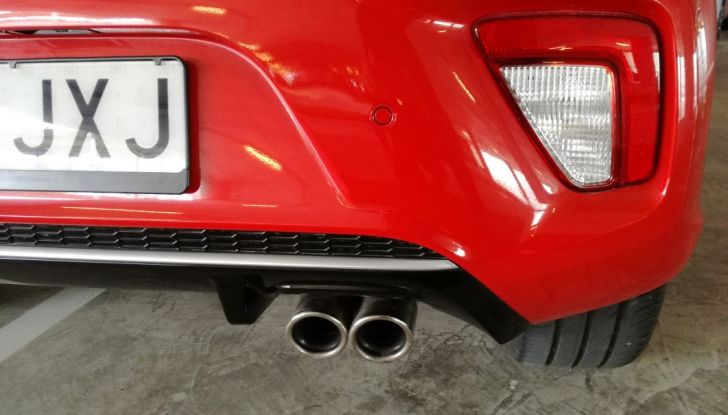 Nuova Kia Picanto 2017, prova su strada della citycar poca spesa e tanta resa - Foto 26 di 35