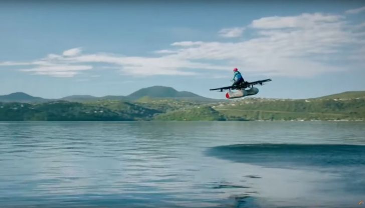 L’auto volante: si chiama Kitty Hawk il mezzo tra futuro e storia - Foto 4 di 12