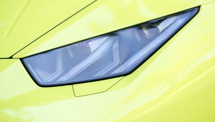 Lamborghini Huracán LP 640-4: La nostra prova su strada - Foto 16 di 19