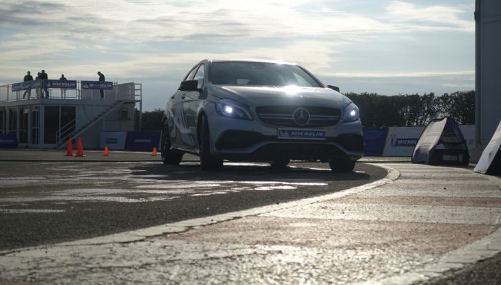Test in pista Michelin Pilot Sport 4S, per vetture ad alte prestazioni - Foto 8 di 22
