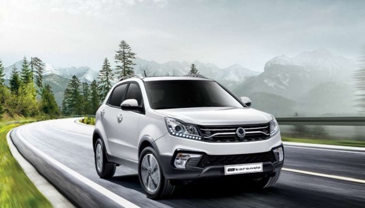 Ssangyong Korando 2019, motori e prezzi - Foto 11 di 11