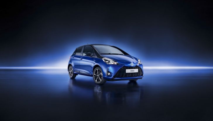 Nuova Toyota Yaris Hybrid 2017: prova su strada, consumi e prestazioni - Foto 11 di 25