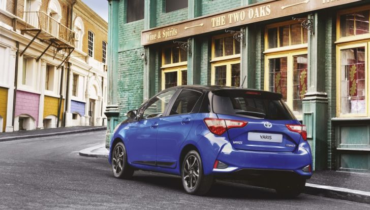 Nuova Toyota Yaris Hybrid 2017: prova su strada, consumi e prestazioni - Foto 21 di 25