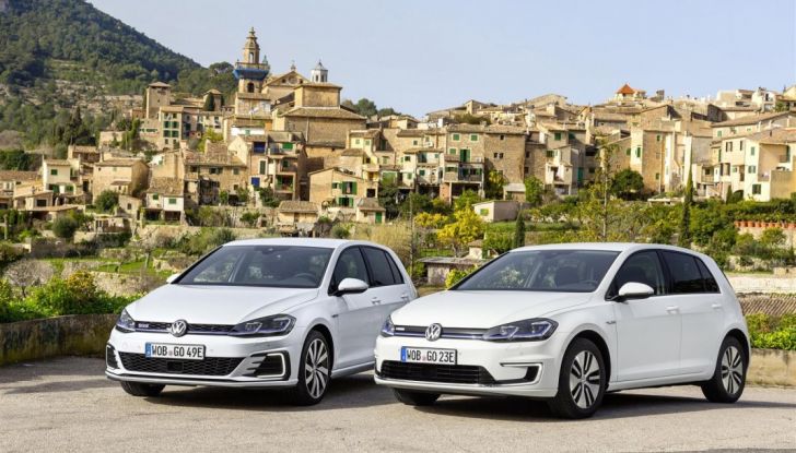 Prova nuova Volkswagen Golf 2017, versioni speciali: dall’elettrico alla Golf R - Foto 17 di 20