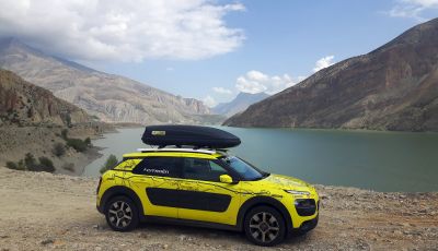 Citroën Avventura Gialla 2017: la C4 Cactus sulle sponde del Mar Nero