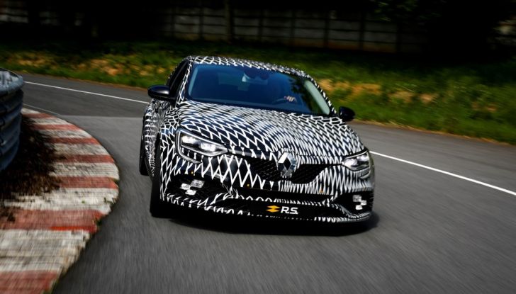 Nuova Renault Megane R.S. 2017: primo giro al GP di Monaco di F1 - Foto  di 