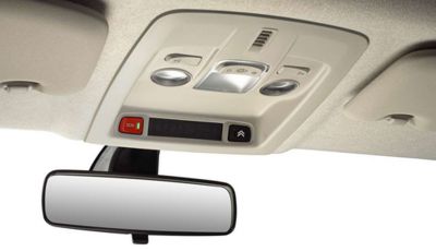 Citroën Connect Box con assistenza stradale inclusa