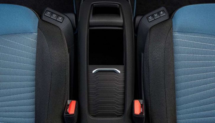 Comfort in auto: gli eccellenti standard di Citroën - Foto 16 di 18