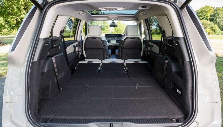 Comfort in auto: gli eccellenti standard di Citroën - Foto 17 di 18