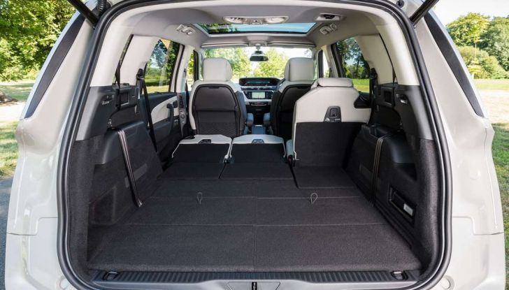 Comfort in auto: gli eccellenti standard di Citroën - Foto 18 di 18