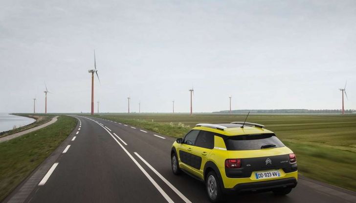 Dispositivi di sicurezza Citroën: Riconoscimento dei Limiti di Velocità - Foto 10 di 12