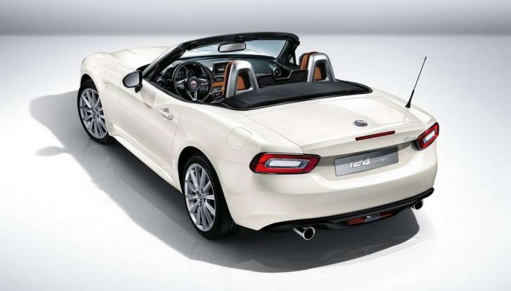 Fiat 124 Spider vs Mazda MX-5 a rate preferiamo la scoperta italiana - Foto 5 di 27