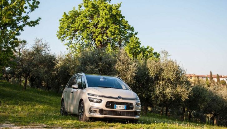 Citroën Grand C4 Picasso ​automatica ​: la nostra prova del Diesel da 120CV - Foto 27 di 37