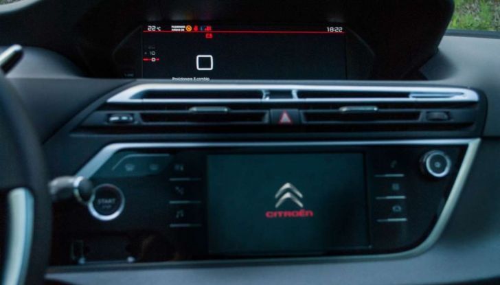 Citroën Grand C4 Picasso ​automatica ​: la nostra prova del Diesel da 120CV - Foto 32 di 37