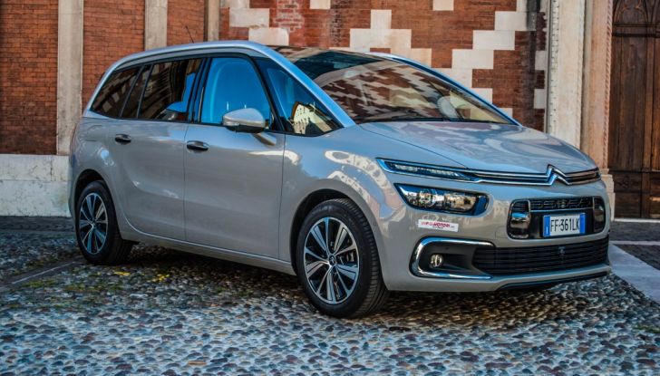 Citroën Grand C4 Picasso ​automatica ​: la nostra prova del Diesel da 120CV - Foto 4 di 37