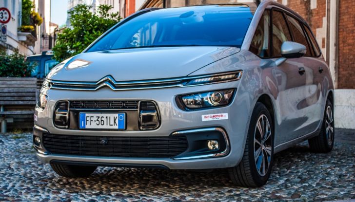Citroën Grand C4 Picasso ​automatica ​: la nostra prova del Diesel da 120CV - Foto 7 di 37