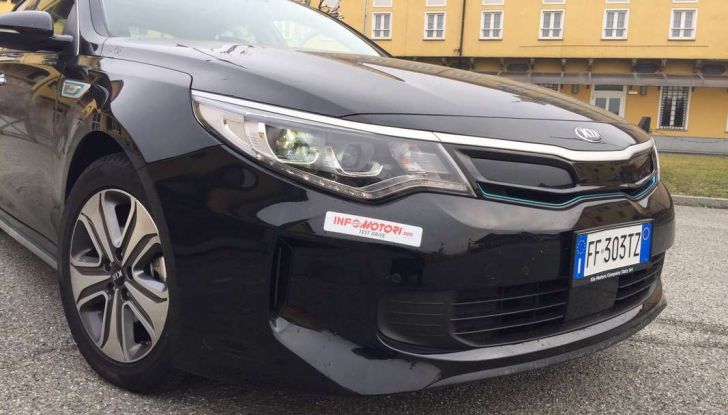 Kia Optima Plug-in Hybrid, prova su strada e impressioni di guida - Foto 19 di 22