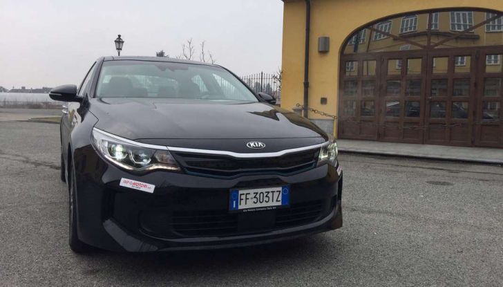 Kia Optima Plug-in Hybrid, prova su strada e impressioni di guida - Foto 2 di 22