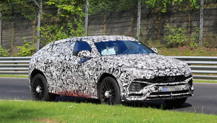 Lamborghini Urus, il SUV di lusso con V8 da 650 CV - Foto 33 di 41