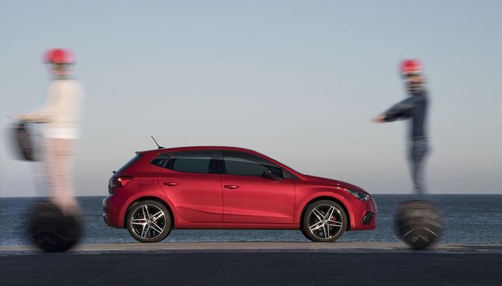 Prova Seat Ibiza 2017: giovane, bella e sportiva - Foto 1 di 28