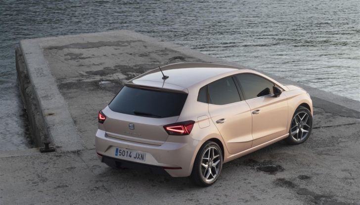 Prova Seat Ibiza 2017: giovane, bella e sportiva - Foto 11 di 28