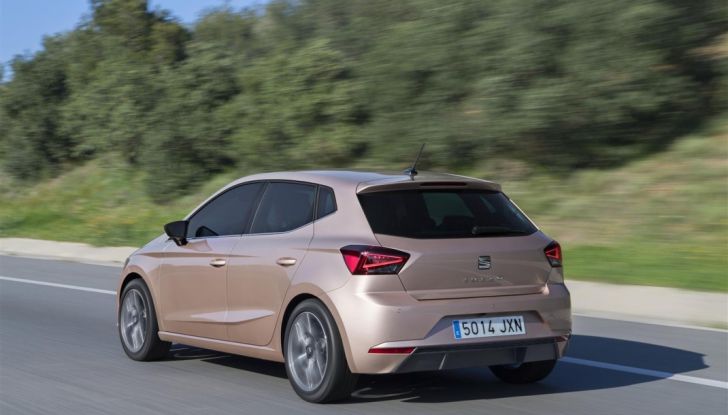 Prova Seat Ibiza 2017: giovane, bella e sportiva - Foto 13 di 28