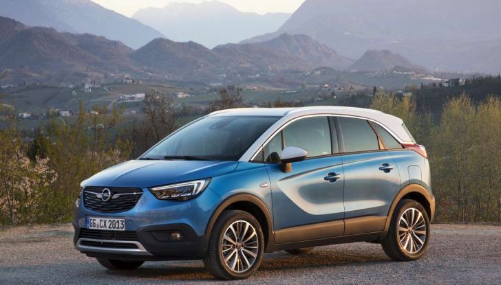 Opel Crossland X, test drive e allestimenti del crossover tedesco - Foto 14 di 38