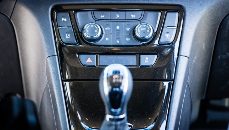 Prova su strada Opel Mokka X GPL: il SUV a tutto gas! - Foto 11 di 35