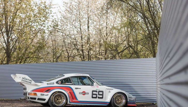 Porsche 935, all’asta un esemplare completo di… Volkswagen T2! - Foto 15 di 35