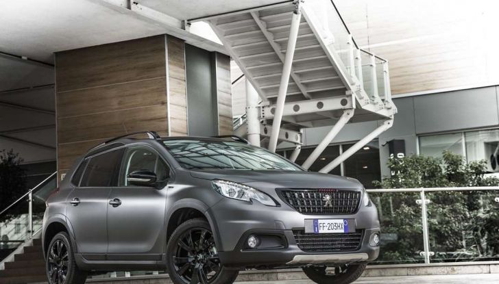 Peugeot 2008 Black Matt, serie speciale del SUV francese - Foto 8 di 9