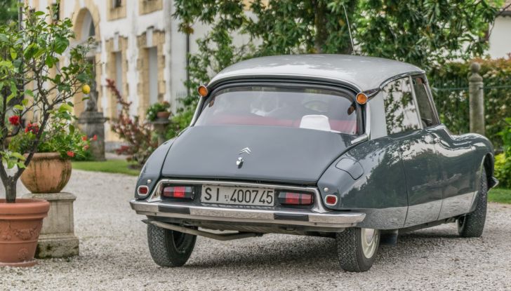 DS 19: la nostra prova su strada della capostipite Deésse - Foto 13 di 17