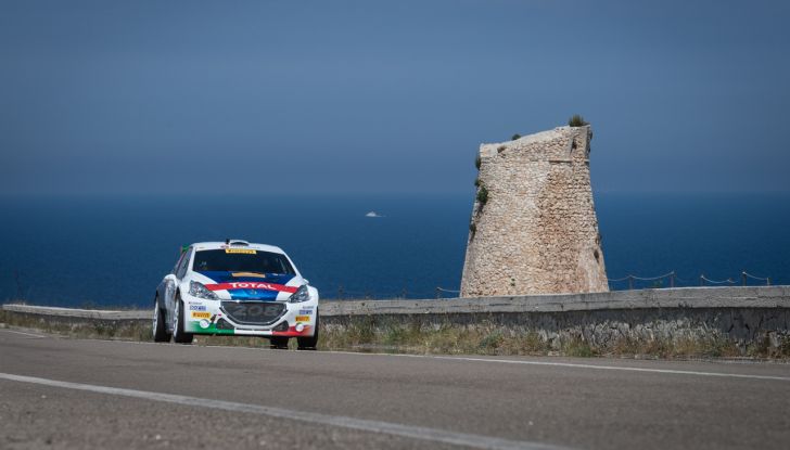 Dominio Peugeot al Rally del Salento - Foto 3 di 4