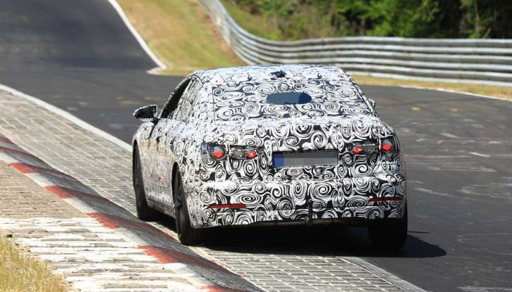 Audi A6 2018, la berlina sportiva dei Quattro Anelli - Foto 13 di 14