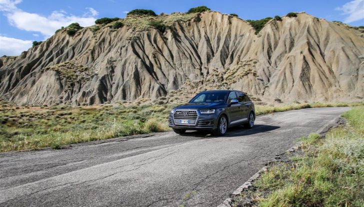 Audi Q: il nostro test dei SUV di Inglostadt in attesa di Q8, Q4 ed E-Tron - Foto 15 di 30