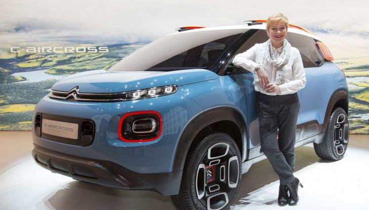 Bianca Carretto consegna a Linda Jackson il premio Mela d’Oro - Foto 5 di 9