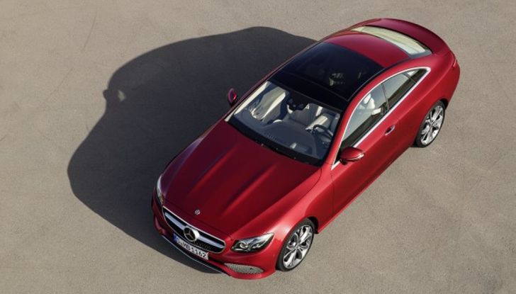 Mercedes Classe E Coupé 2017, la nostra prova tra due epoche - Foto 18 di 18