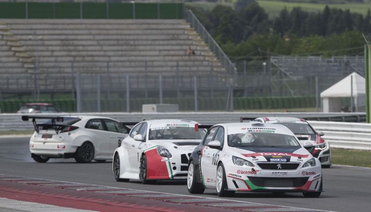 Peugeot 308 Racing Cup regina a Misano - Foto 2 di 4